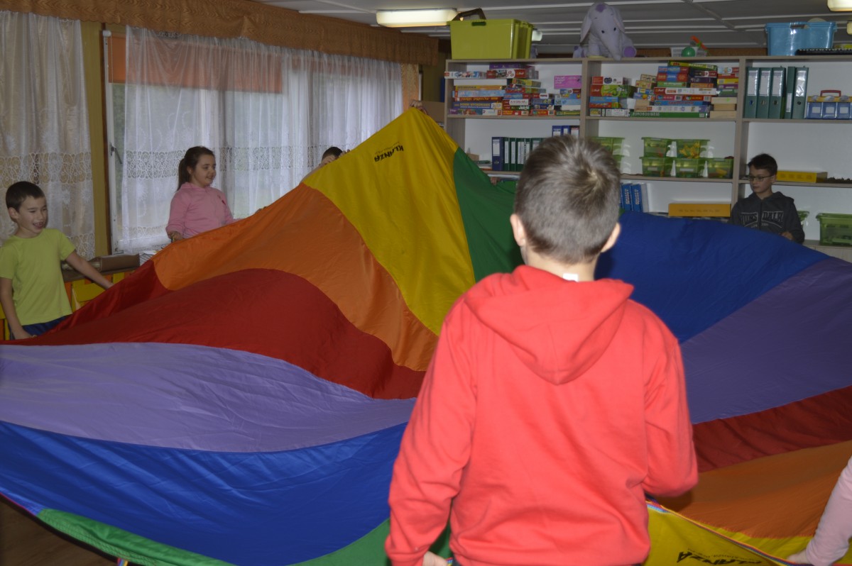 Szkoła Z Internatem Dla Dzieci Autystycznych Pedagogika zabawy KLANZA dla dzieci autystycznych - MOPS Dębica